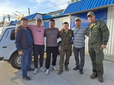 Вручение Нивы Миронову И.А.-участнику СВО на территории прохождения СВО